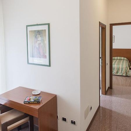 Hotel Rossini Tabiano Terme Екстер'єр фото