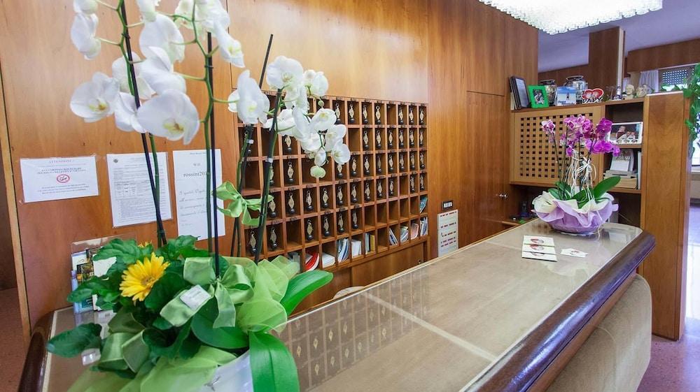 Hotel Rossini Tabiano Terme Екстер'єр фото