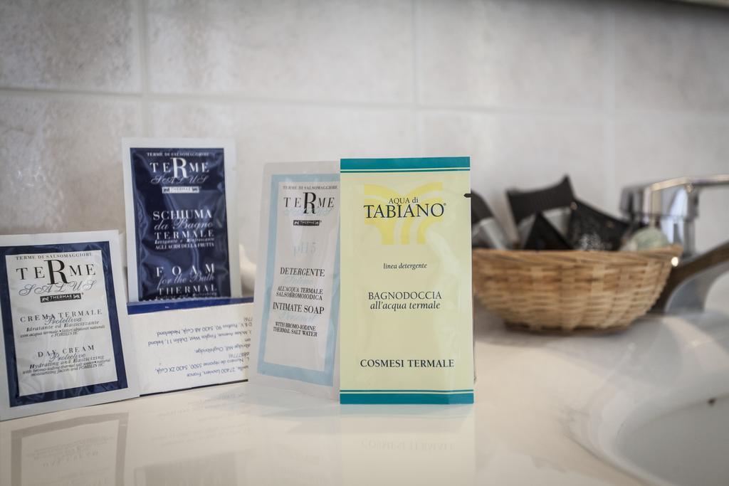 Hotel Rossini Tabiano Terme Екстер'єр фото